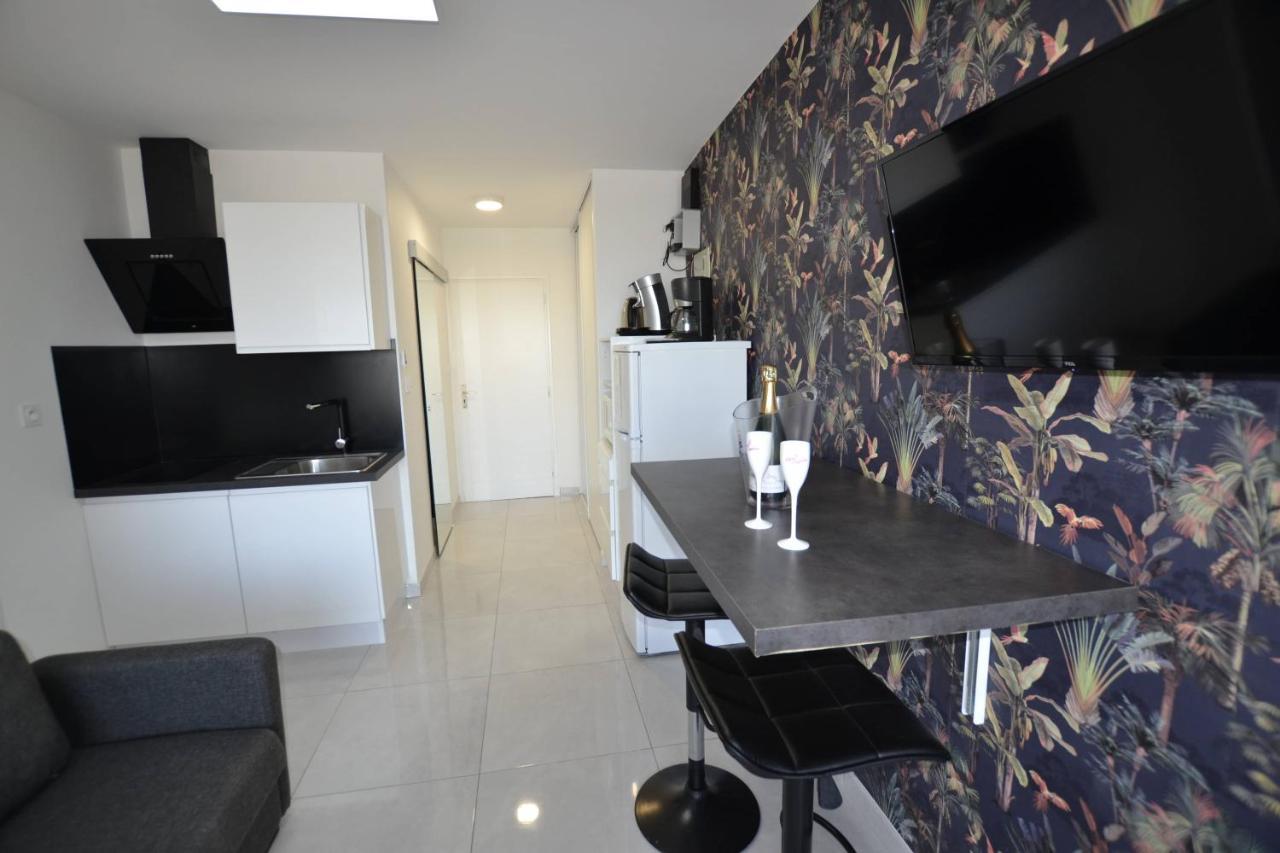 Studio Naturiste "Tropiques" Heliopolis Fg Agde Exterior foto